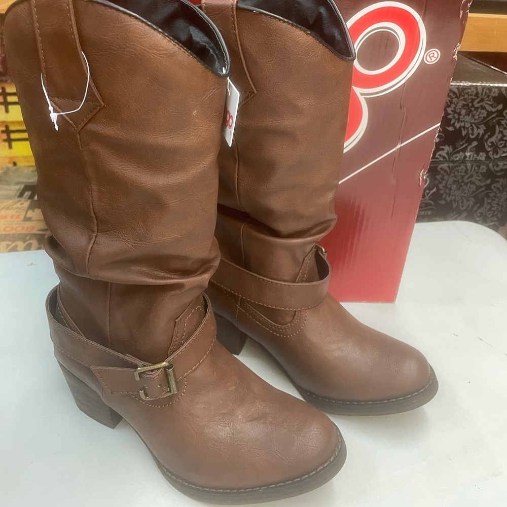 Ladies Brown Dingo boots heel harness new